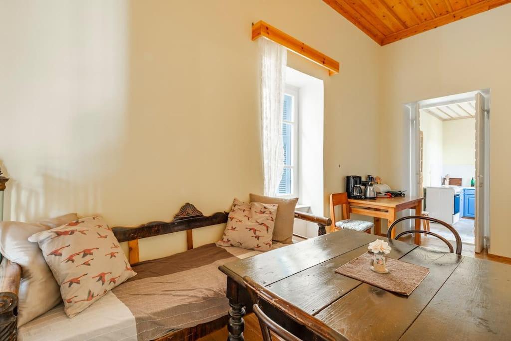 Traditional House At Koroni Near Beach Zewnętrze zdjęcie